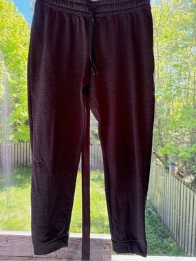 Under Armour Ladies Black Jogger Track Pants